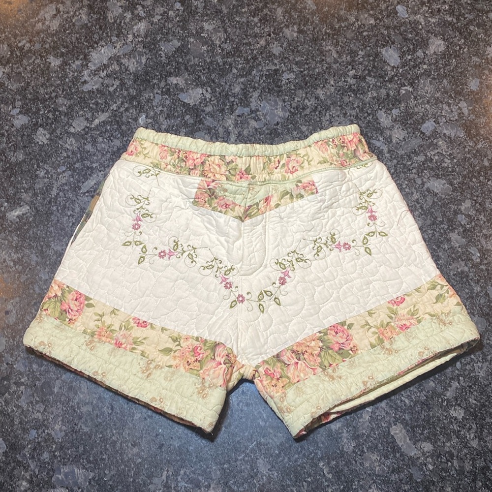 Quilted Blanket Floral Shorts United States Unitary Hand Made Size Small